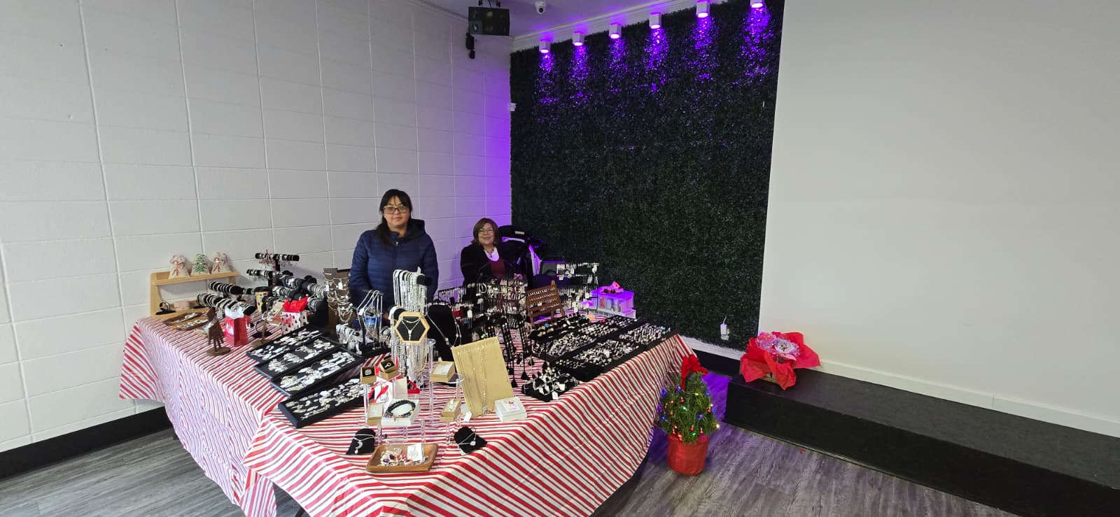 Holiday Market at Fairlake Event Center